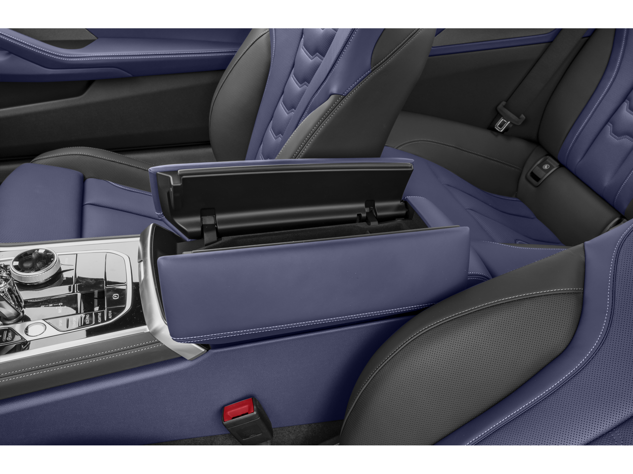 2026 BMW 8 Series 840i - Photo 10
