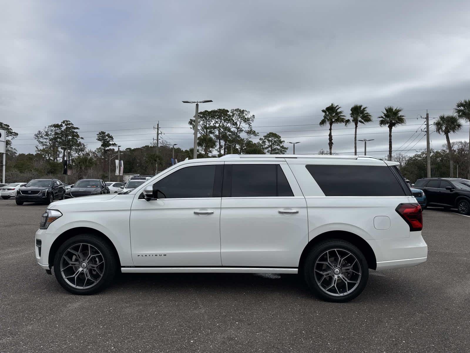 2023 Ford Expedition Max Platinum