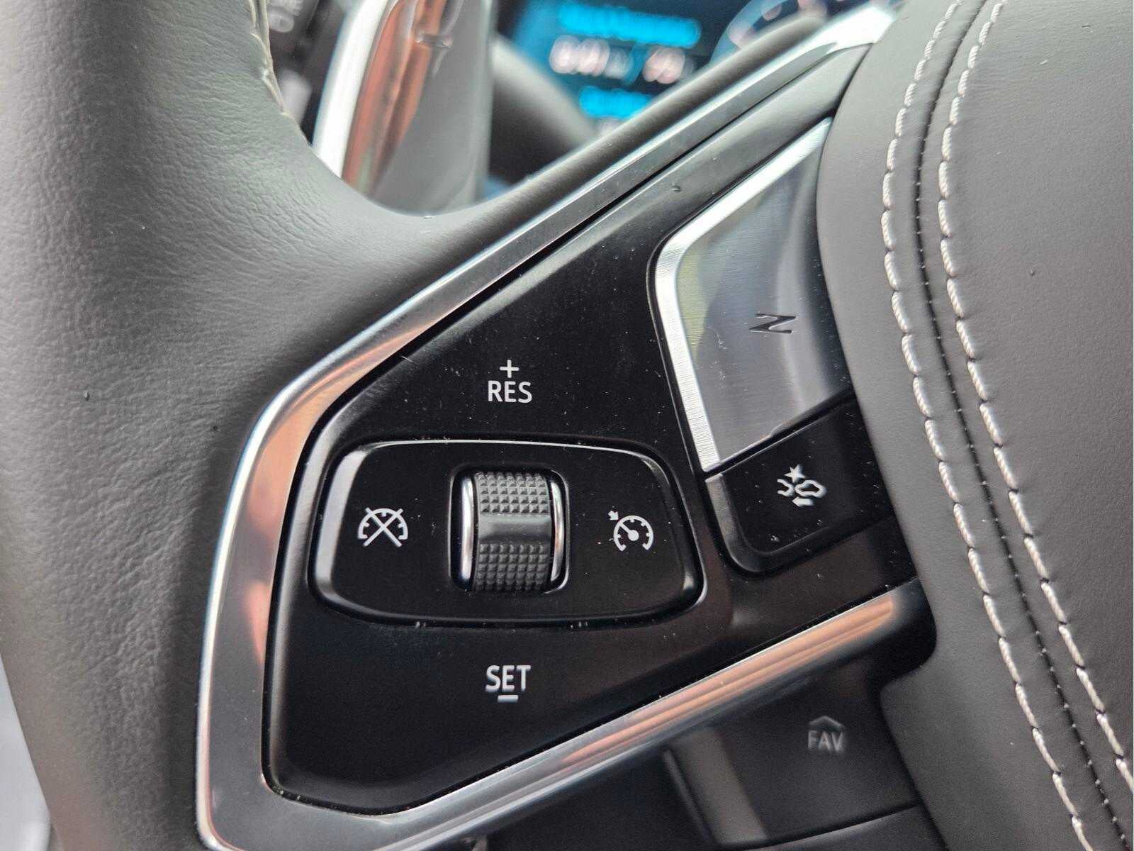 2025 Chevrolet Corvette 2LT
