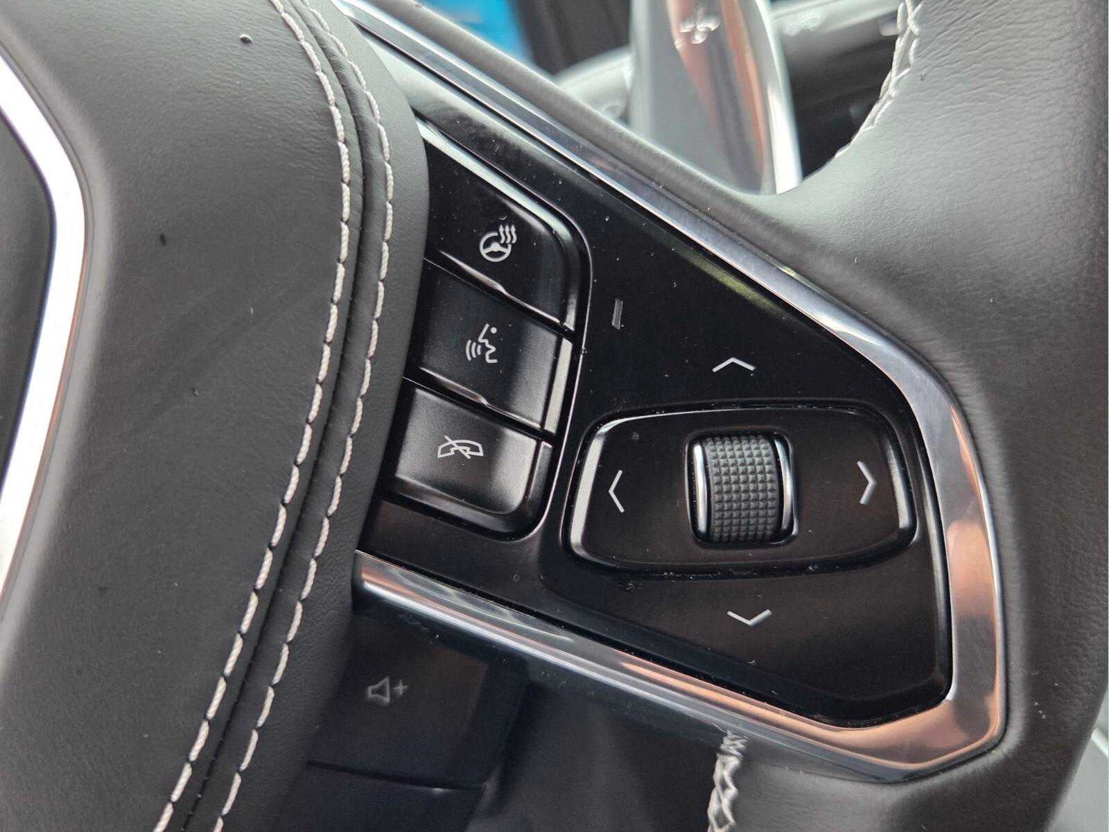 2025 Chevrolet Corvette 2LT