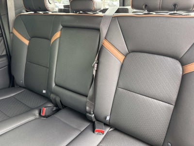 2024 GMC Canyon 4WD AT4