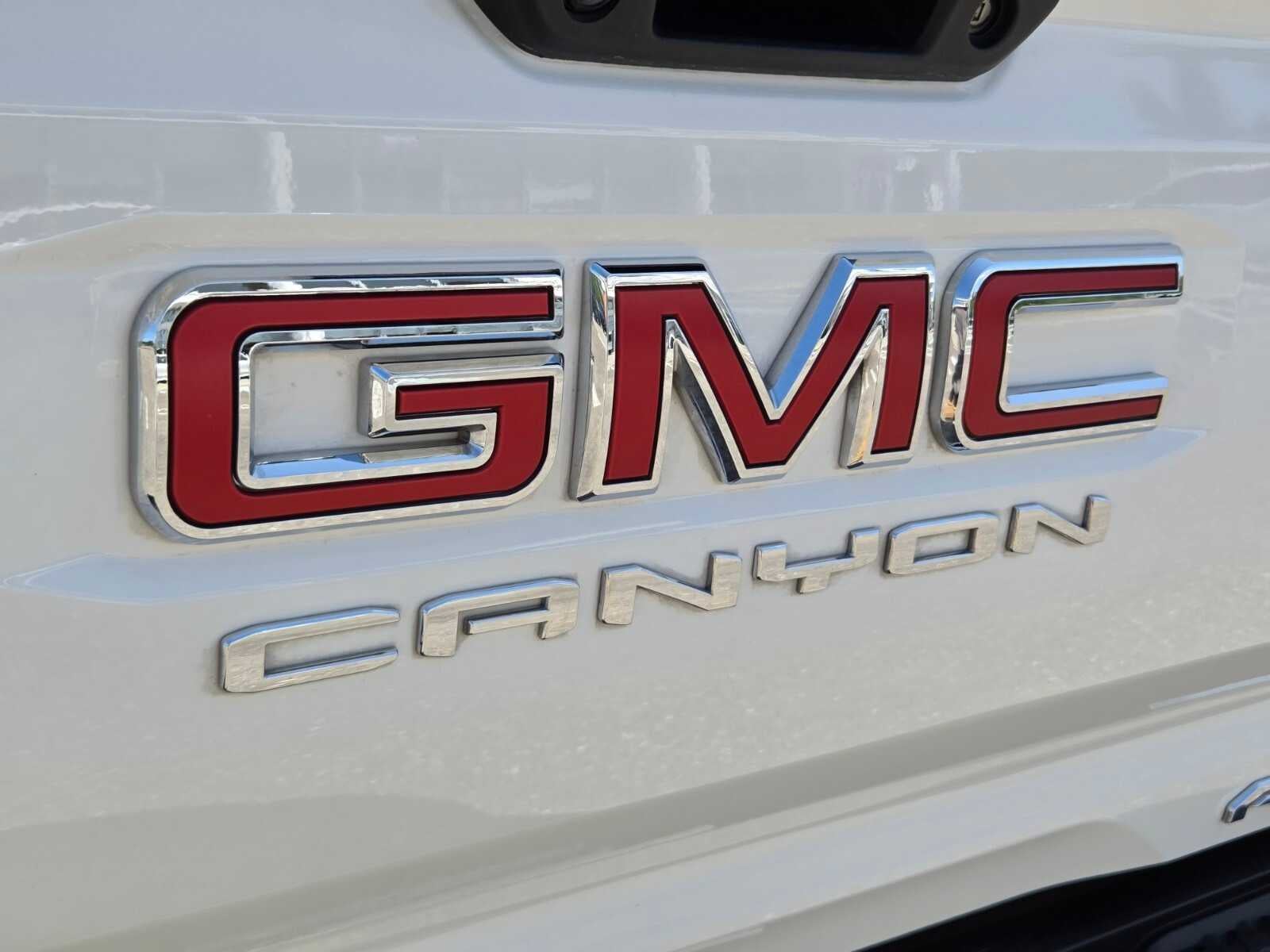 2023 GMC Canyon 4WD AT4X