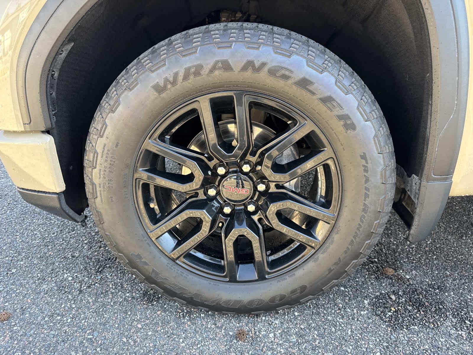 2023 GMC Sierra 1500 Elevation