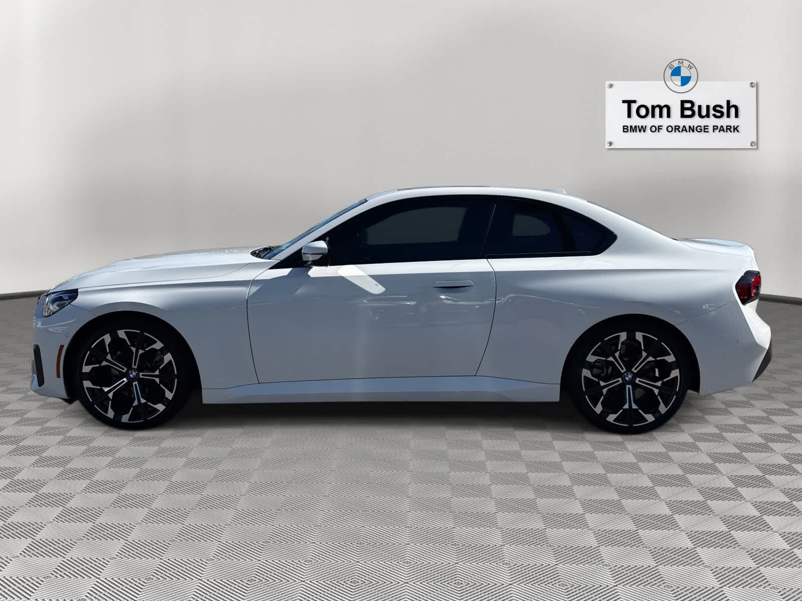 2025 BMW 2 Series 230i