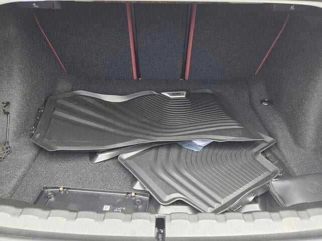 2026 BMW 230i 230i