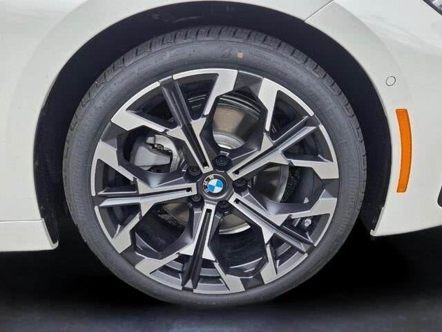 2026 BMW 230i 230i
