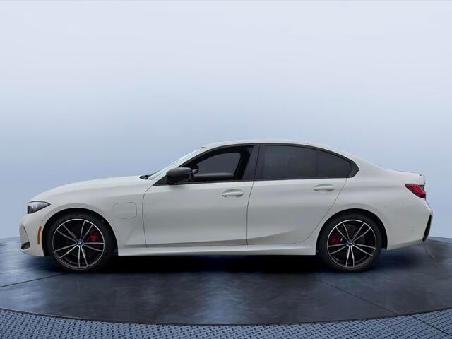 2024 BMW 330e 330e