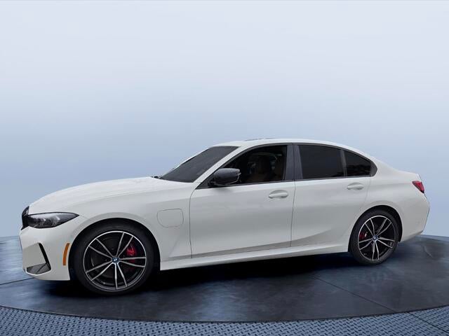 2024 BMW 330e 330e