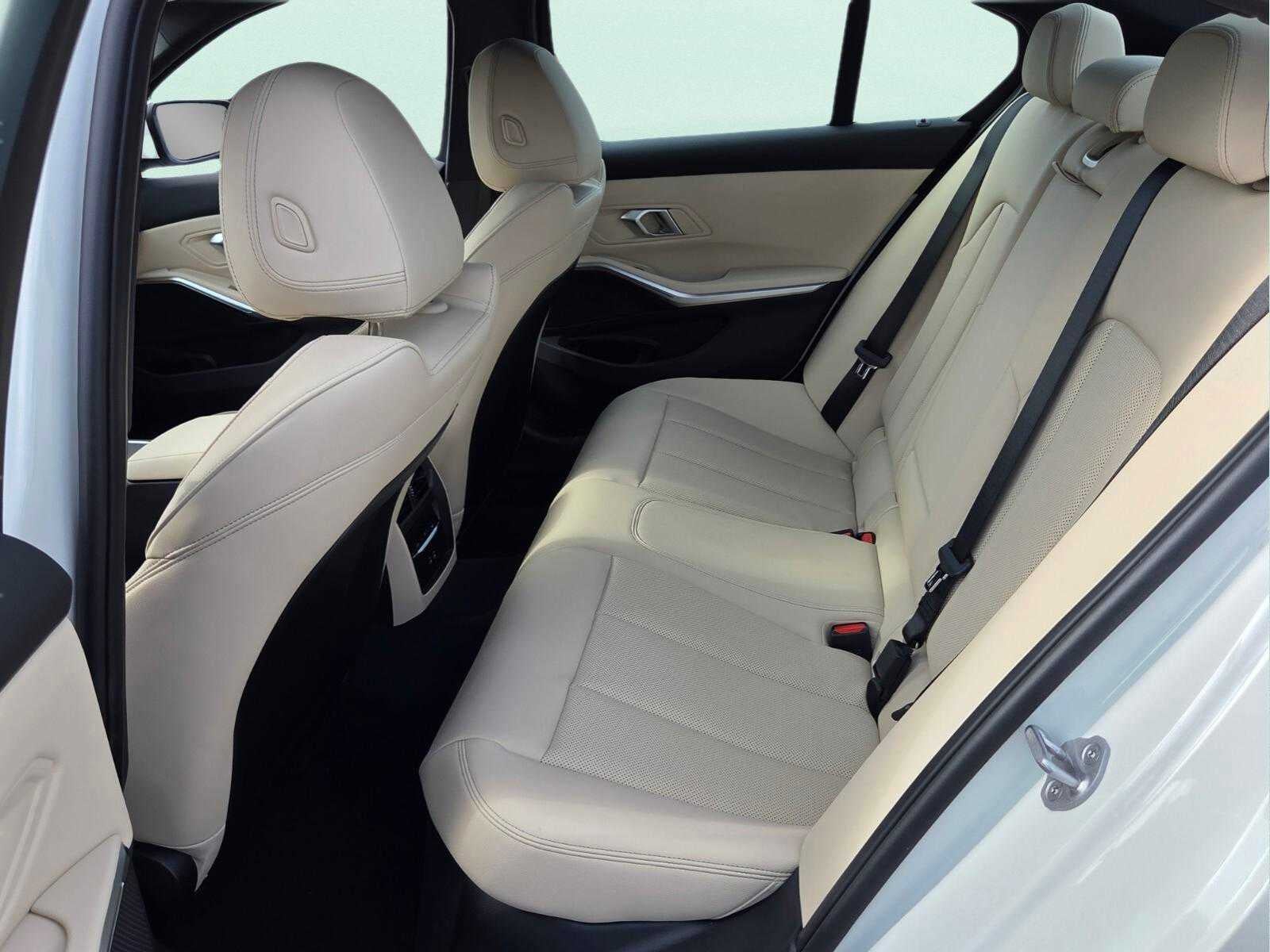 2026 BMW 330i NA 330i NA