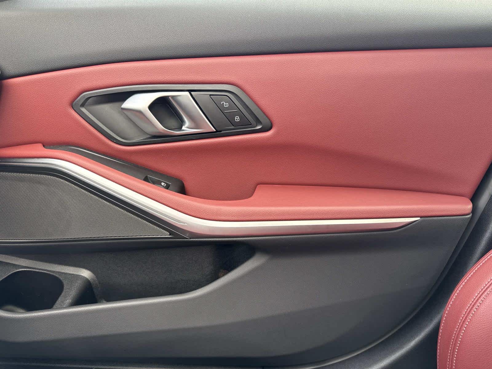 2025 BMW 3 Series 330i