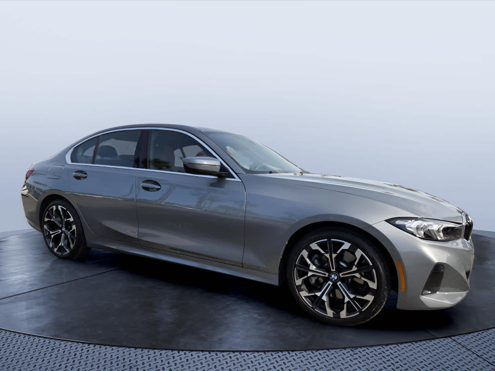 2025 BMW 330i 330i