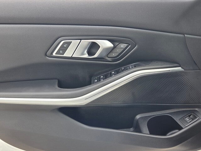 2023 BMW 330i 330i