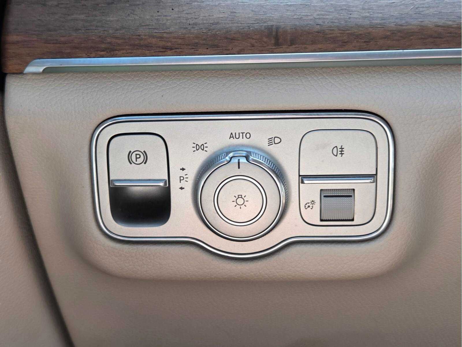 2022 Mercedes-Benz GLS 450 GLS 450