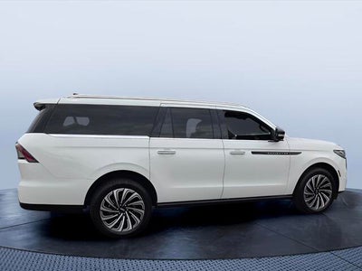 2025 Lincoln Navigator L Black Label