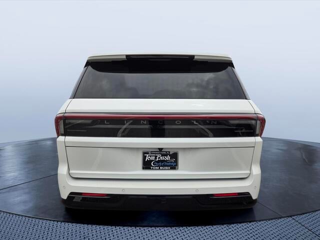 2025 Lincoln Navigator L Black Label