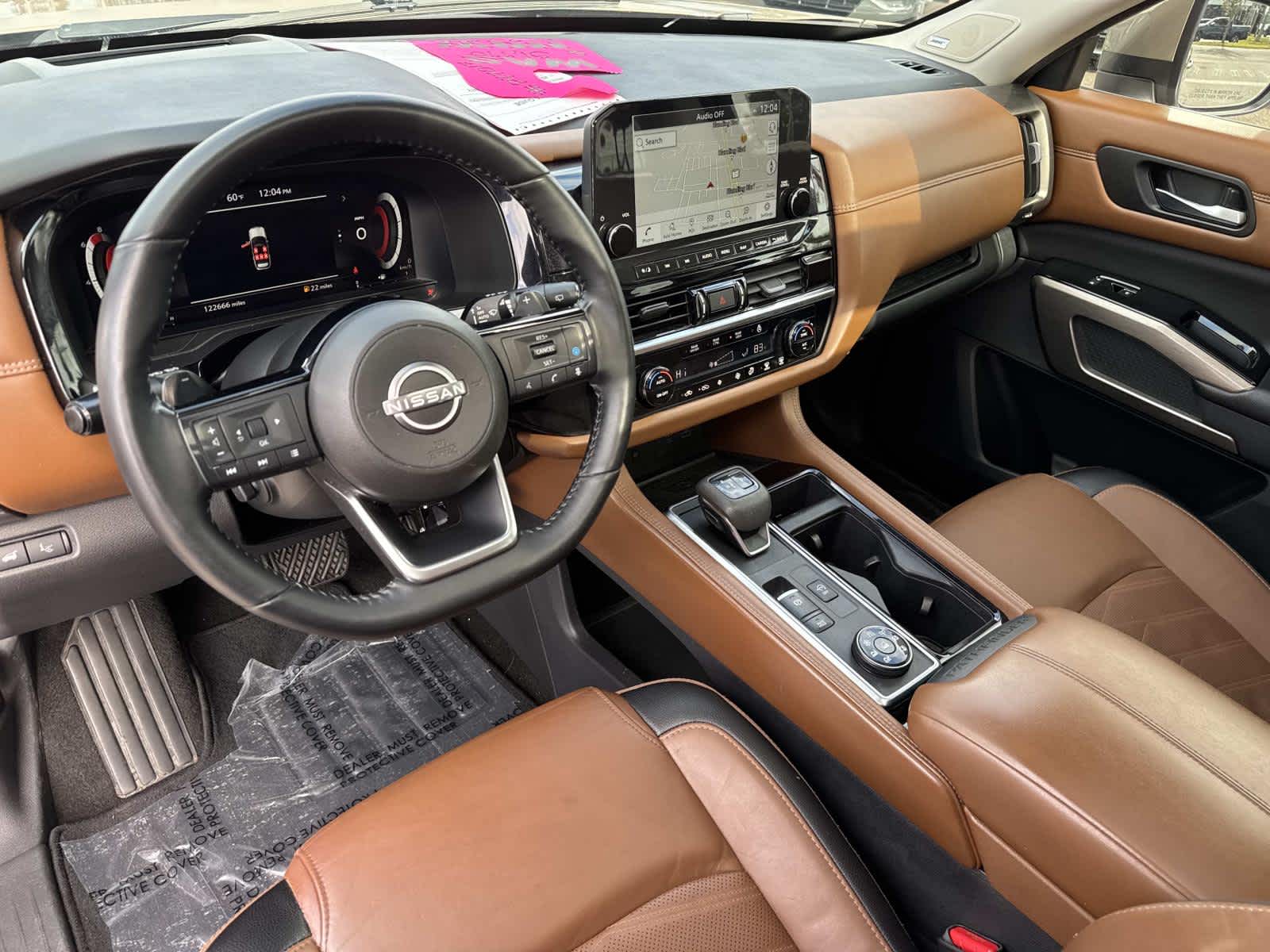 2023 Nissan Pathfinder Platinum