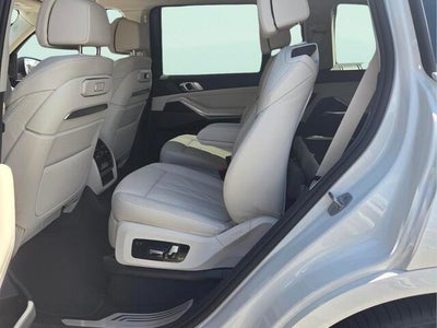 2027 BMW X7 xDrive40i xDrive40i