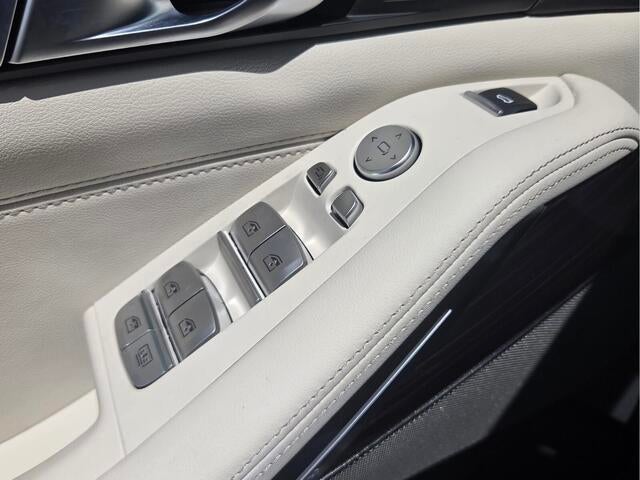 2027 BMW X7 xDrive40i xDrive40i