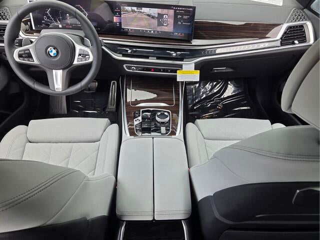 2027 BMW X7 xDrive40i xDrive40i