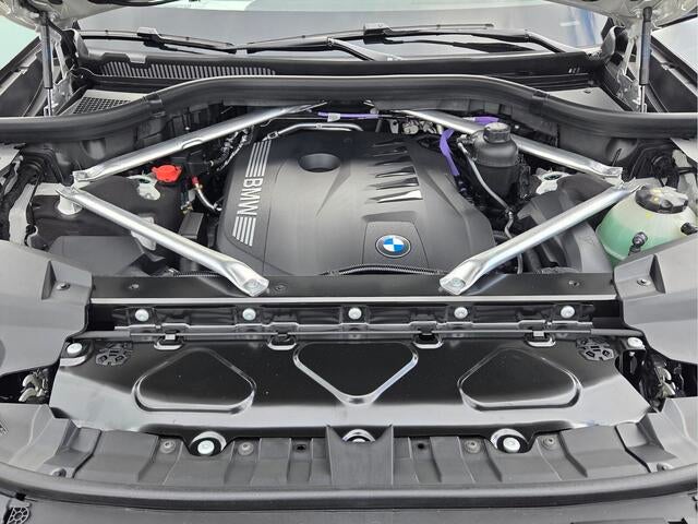 2027 BMW X7 xDrive40i xDrive40i
