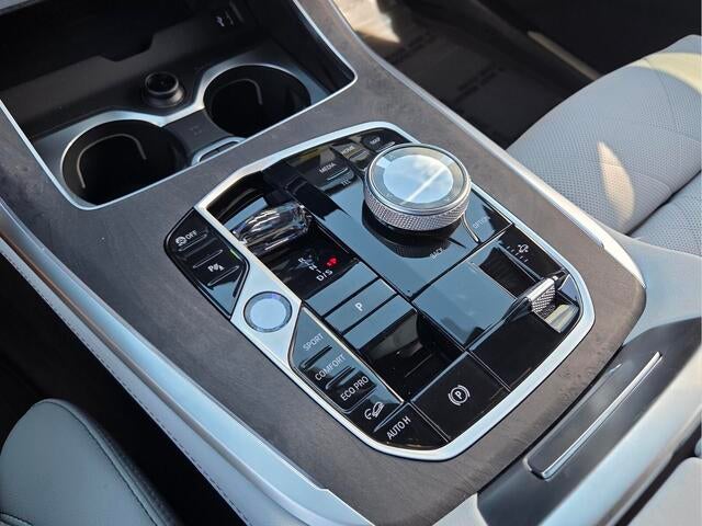 2027 BMW X7 xDrive40i xDrive40i