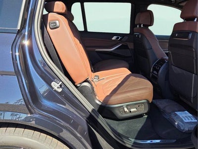 2027 BMW X7 xDrive40i xDrive40i