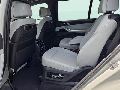 2027 BMW X7 xDrive40i xDrive40i