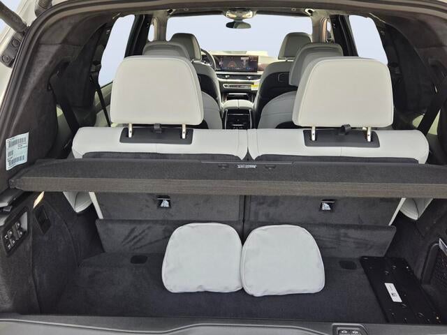 2027 BMW X7 xDrive40i xDrive40i