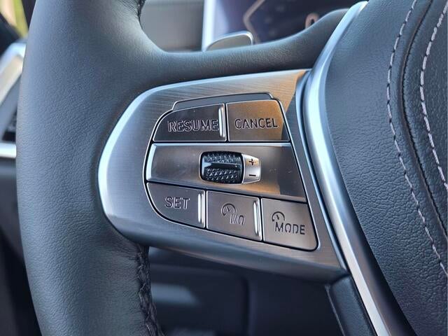 2027 BMW X7 xDrive40i xDrive40i