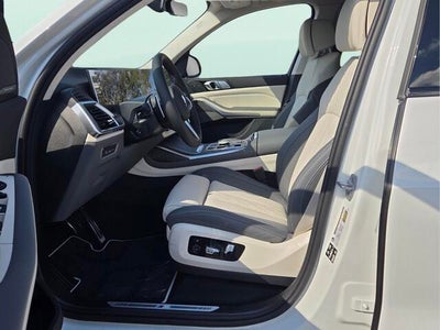 2027 BMW X7 xDrive40i xDrive40i