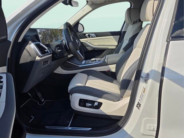 2027 BMW X7 xDrive40i xDrive40i