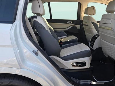 2027 BMW X7 xDrive40i xDrive40i
