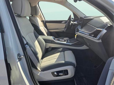 2027 BMW X7 xDrive40i xDrive40i