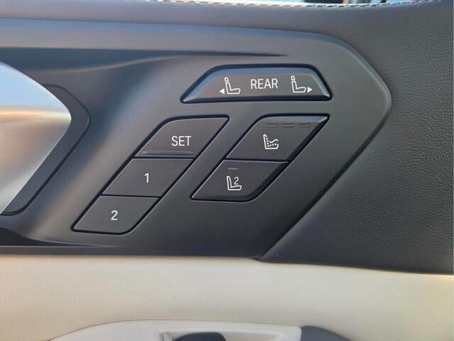 2027 BMW X7 xDrive40i xDrive40i