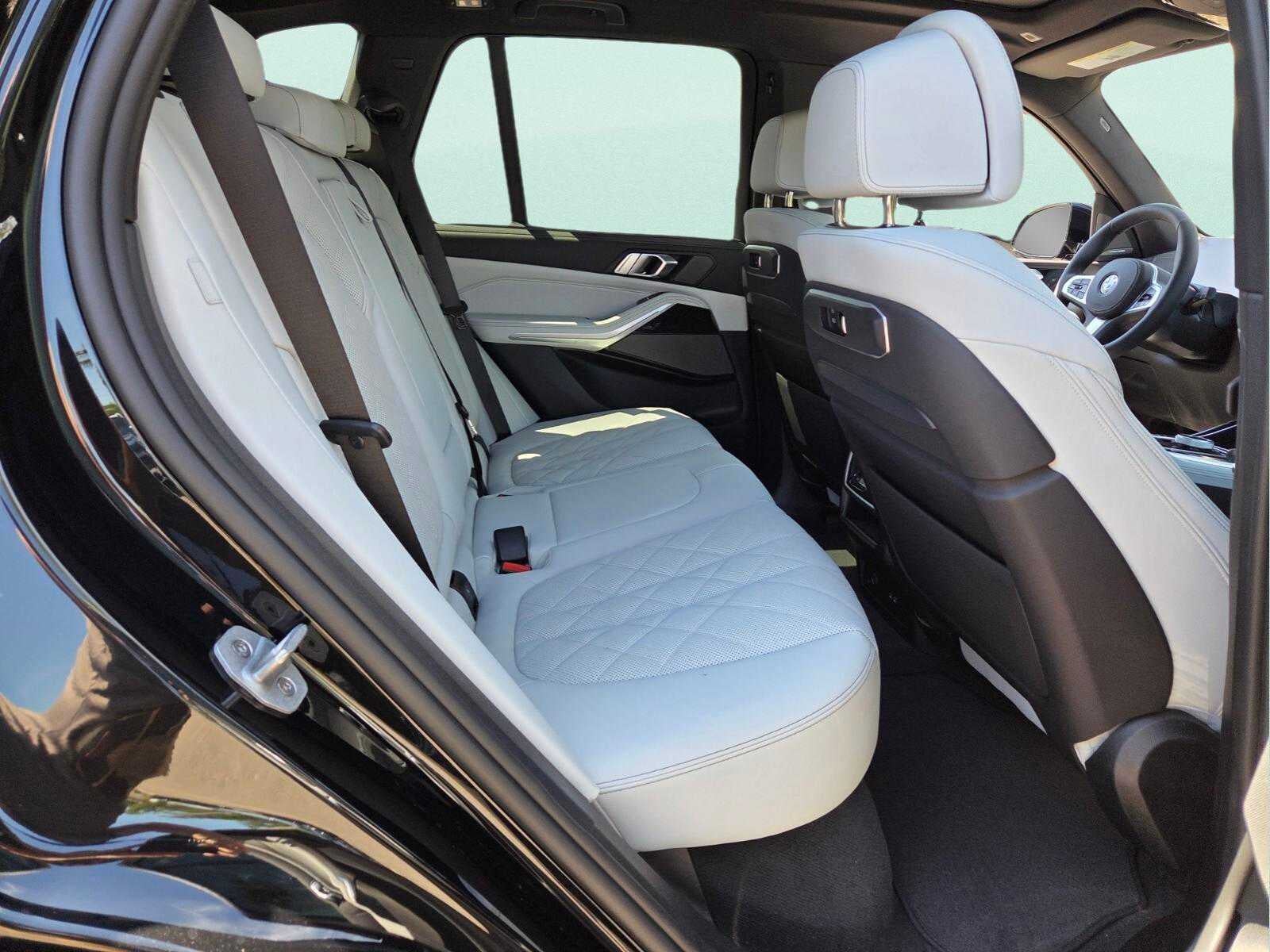 2026 BMW X5 xDrive40i xDrive40i