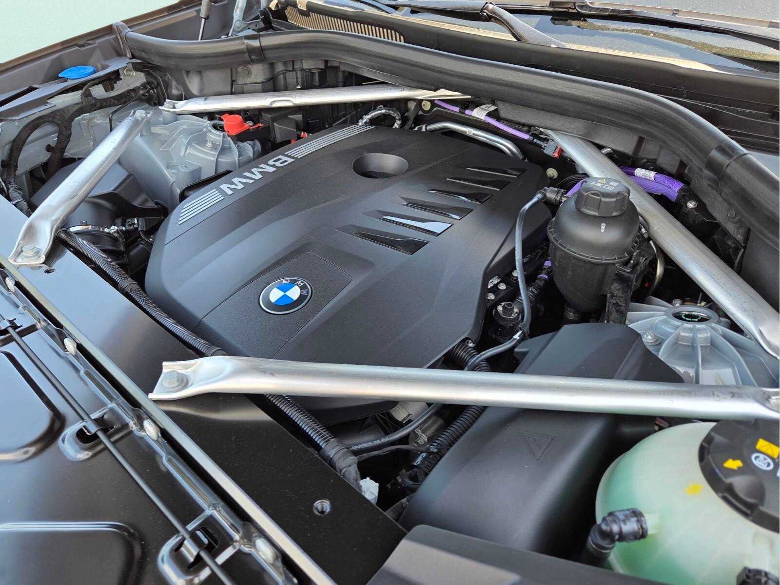 2026 BMW X5 xDrive40i xDrive40i