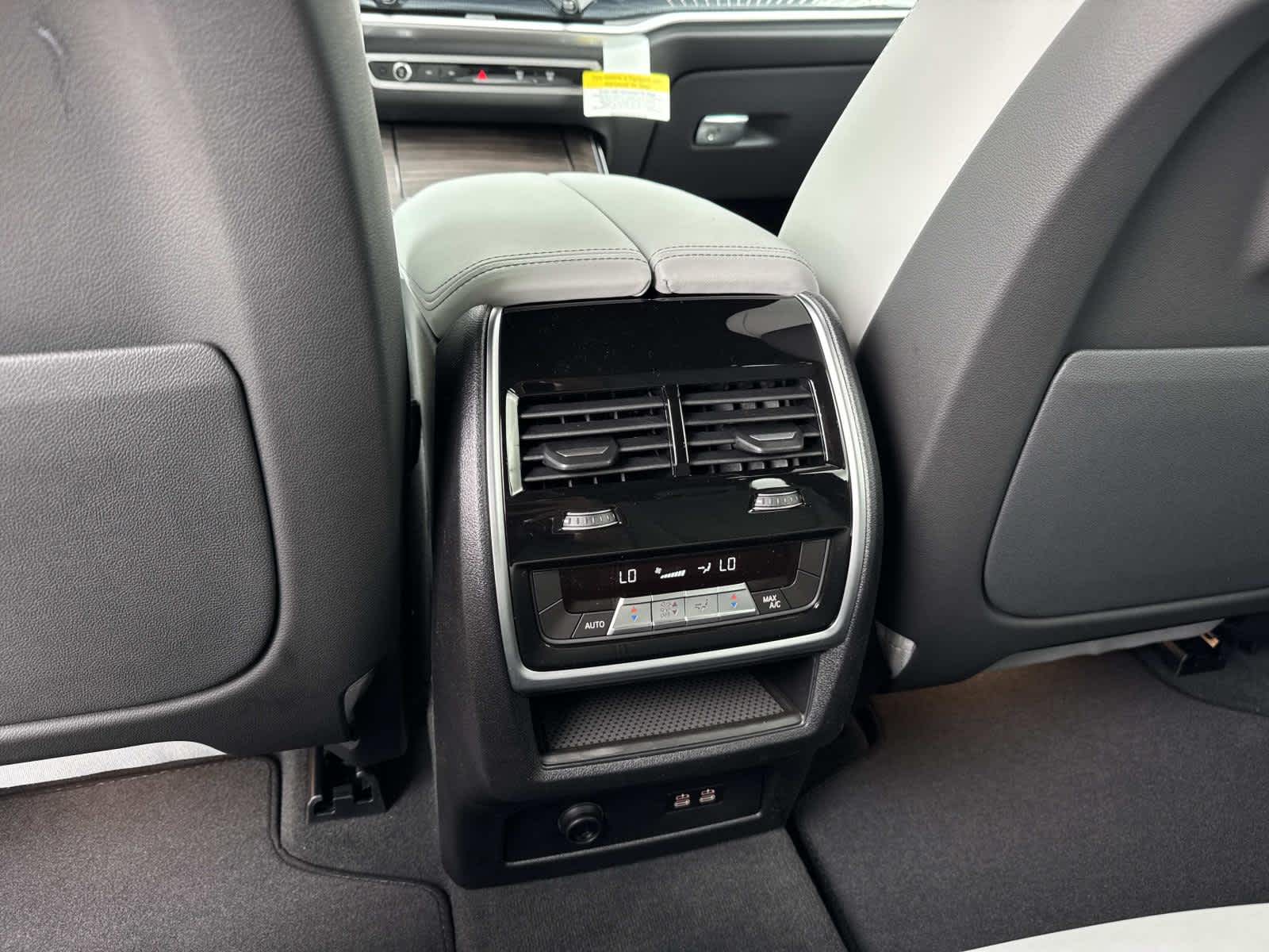 2026 BMW X5 xDrive40i xDrive40i