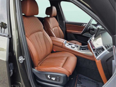 2024 BMW X7 M60i M60i