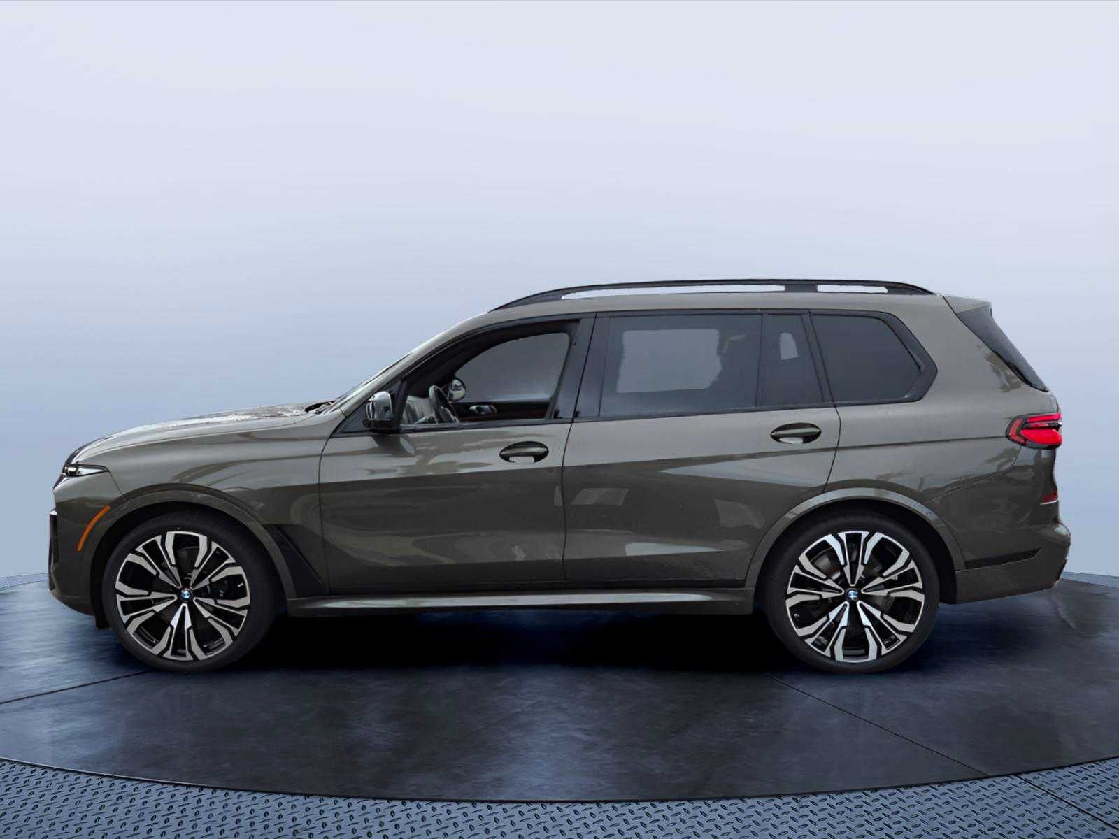 2024 BMW X7 M60i M60i
