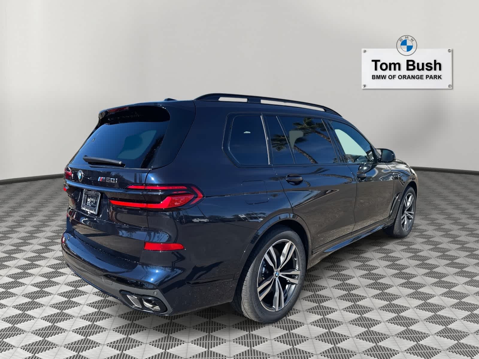 2026 BMW X7 M60i