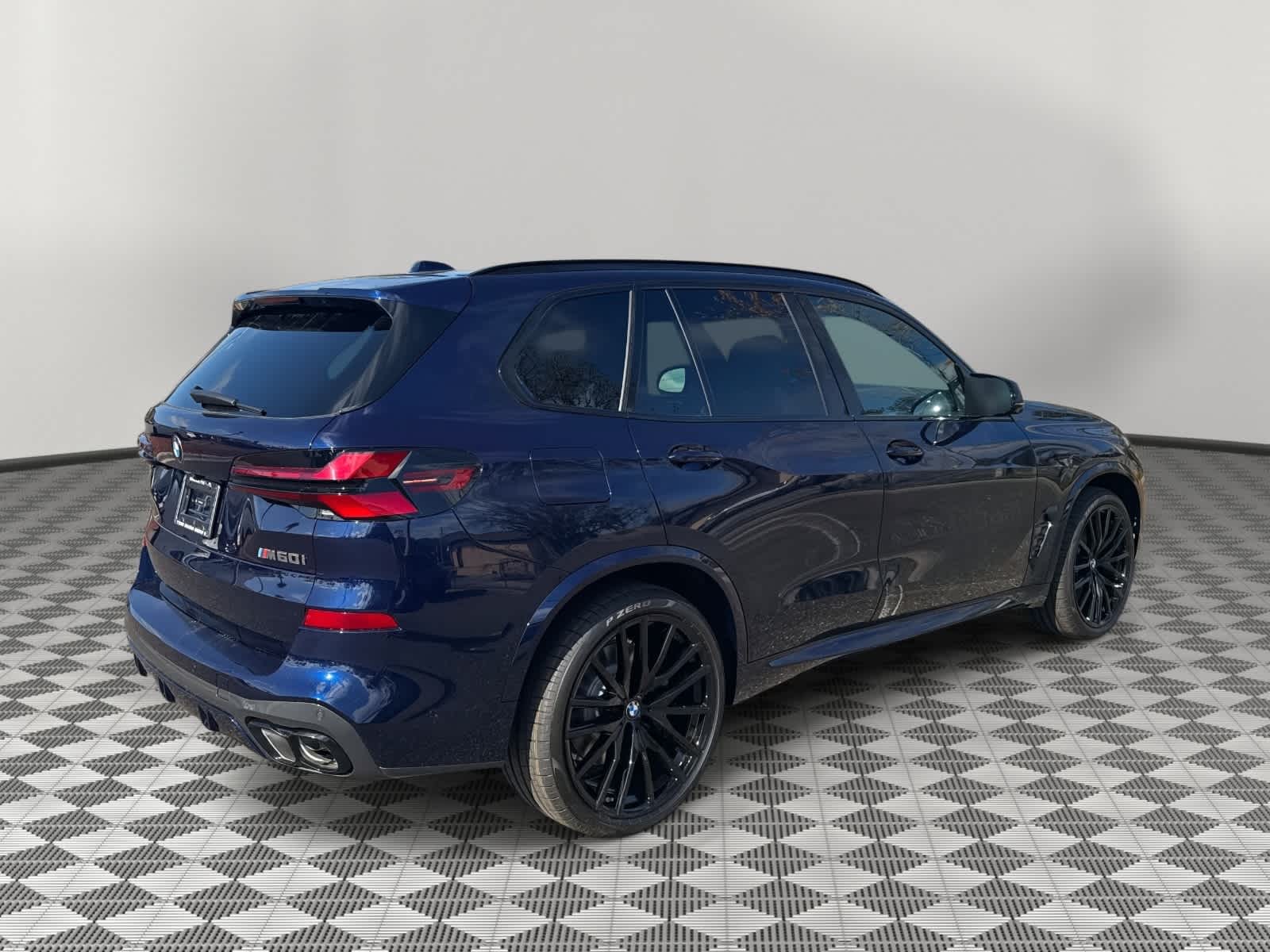 2026 BMW X5 M60i M60i