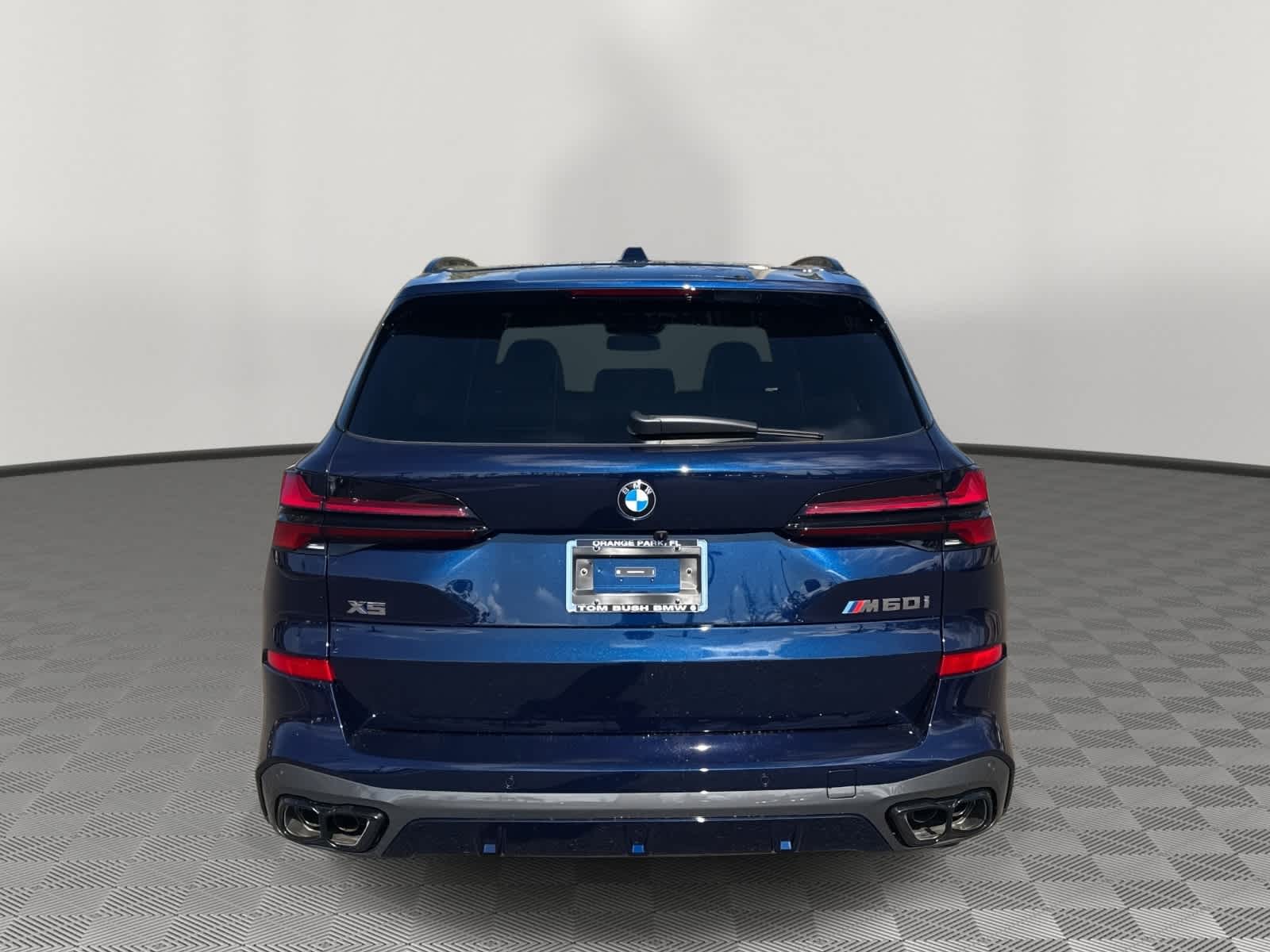 2026 BMW X5 M60i M60i