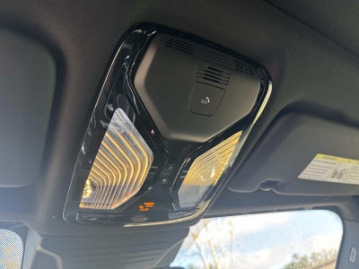 2026 BMW X5 M60i M60i