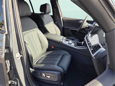 2026 BMW X5 M60i M60i