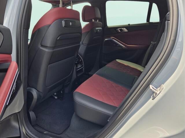 2027 BMW X6 xDrive40i xDrive40i