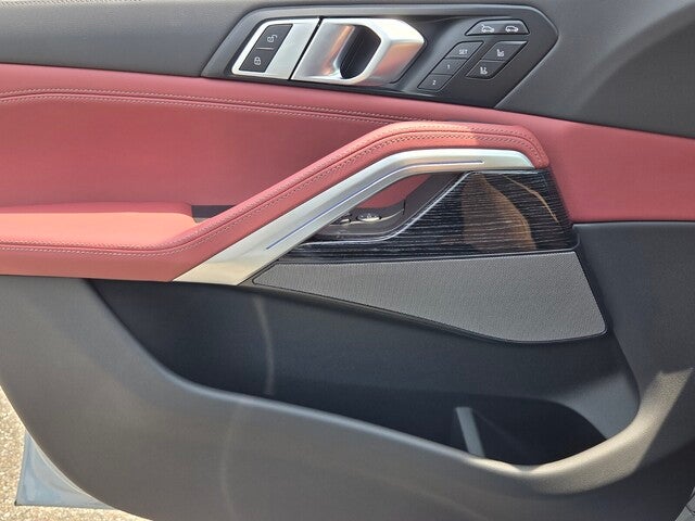 2027 BMW X6 xDrive40i xDrive40i
