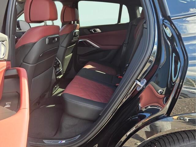 2027 BMW X6 xDrive40i xDrive40i