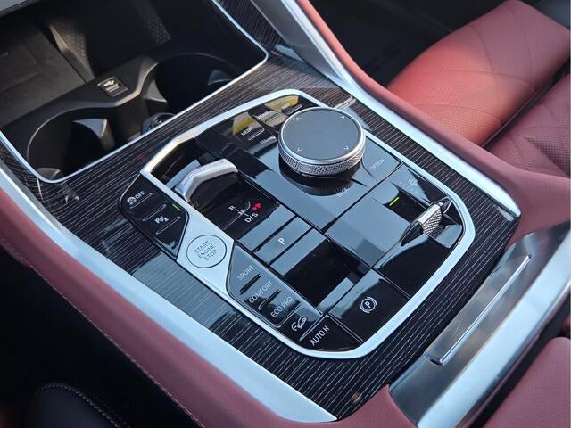2027 BMW X6 xDrive40i xDrive40i