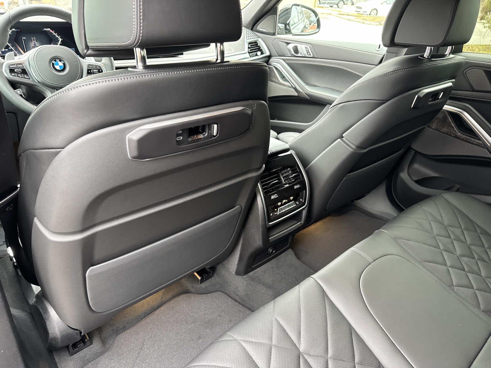 2026 BMW X6 xDrive40i