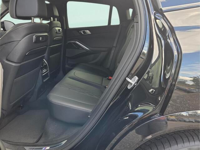 2027 BMW X6 xDrive40i xDrive40i